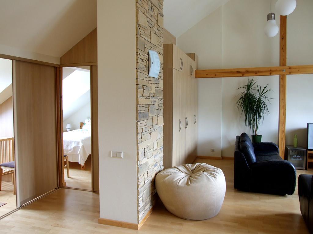 Sunlit Loft Apartment Riga Ngoại thất bức ảnh