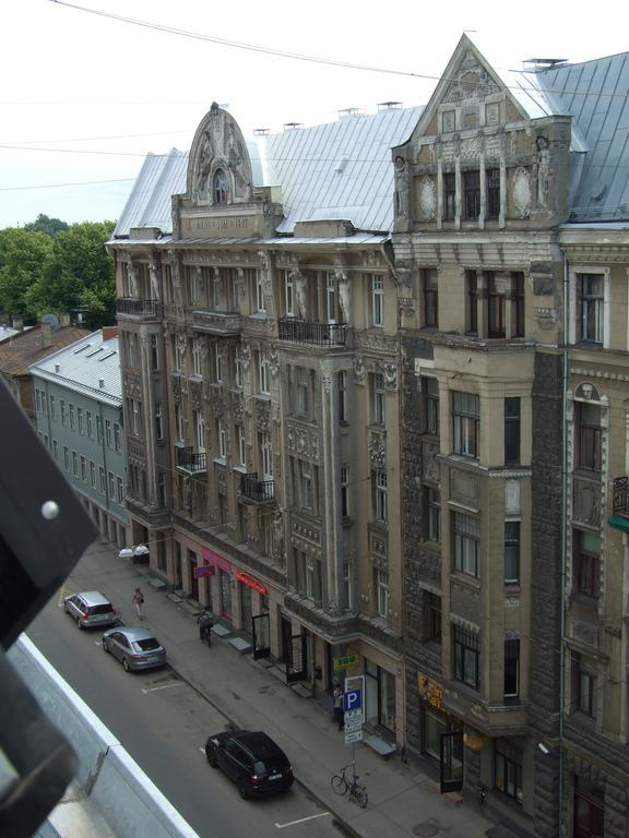 Sunlit Loft Apartment Riga Ngoại thất bức ảnh
